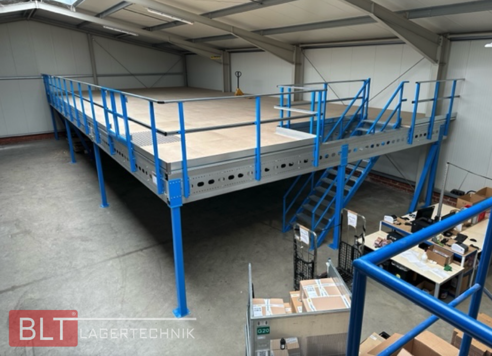 Lagerbühne inkl. Ausstattung , 10x10m UK 3m 500Kg/qm NEU